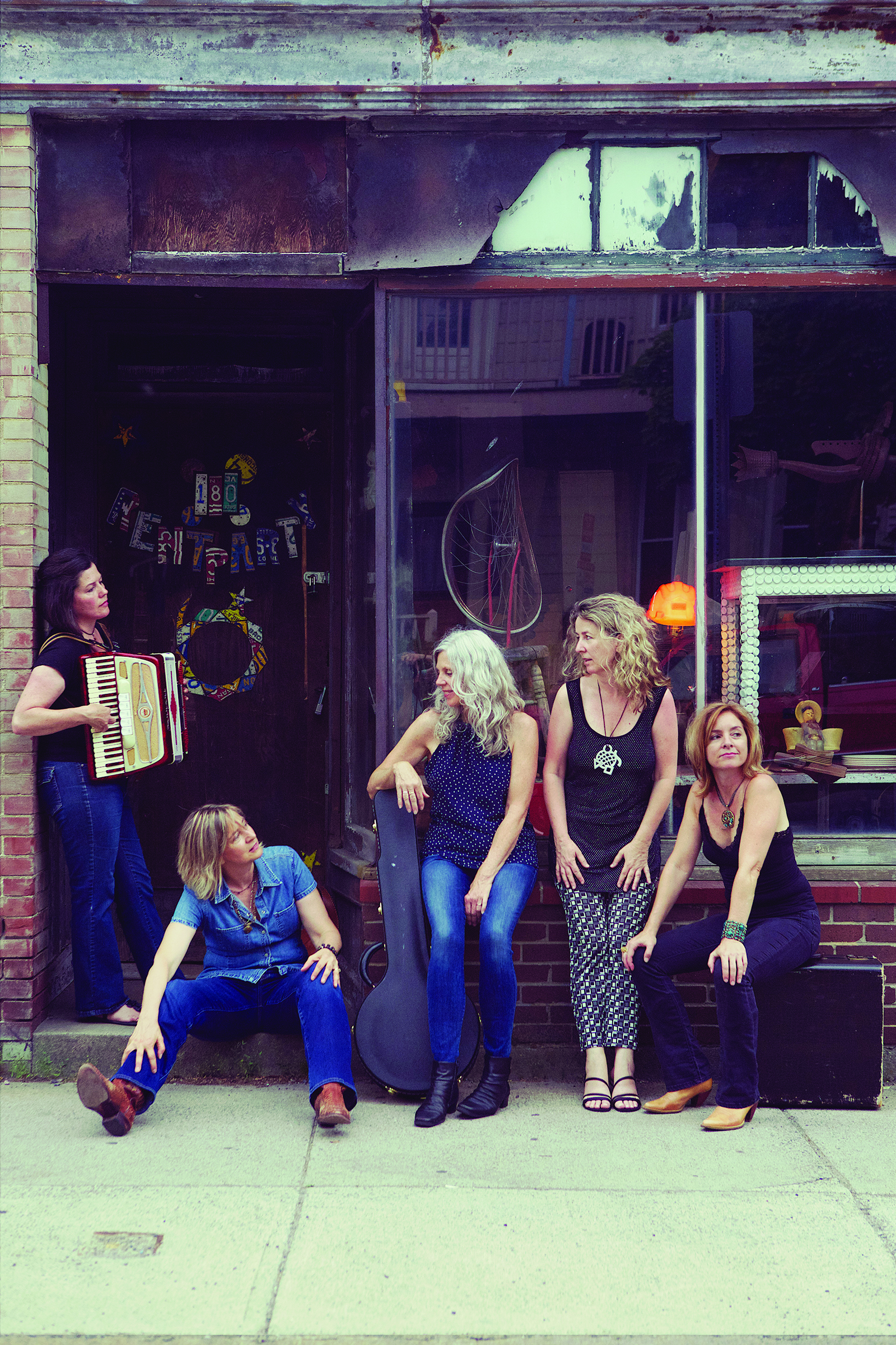 The Porch Party Mamas